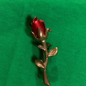 Red Rose Brooch Vintage Gold Tone & Red Rose Flower Brooch / Pin